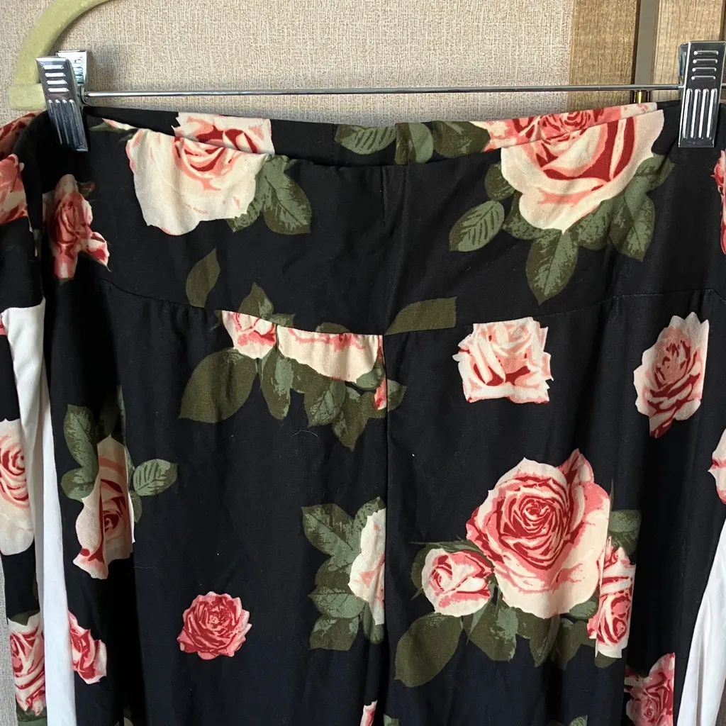 Feathers Multicolor Floral pants 3x nwt Black - Image 2