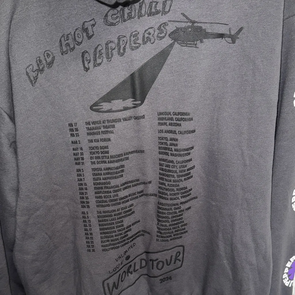 Edgy Black Graphic Hoodie Size M - Image 6