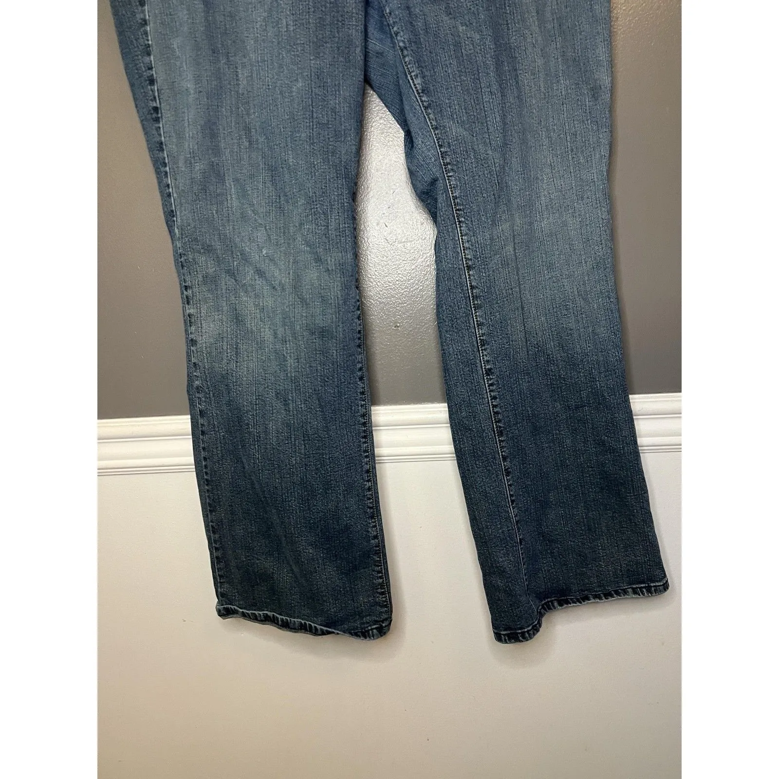 Vigoss Jeans Womens 23/24 Blue Medium Wash Straight Leg Stretch Denim Pants - Image 3