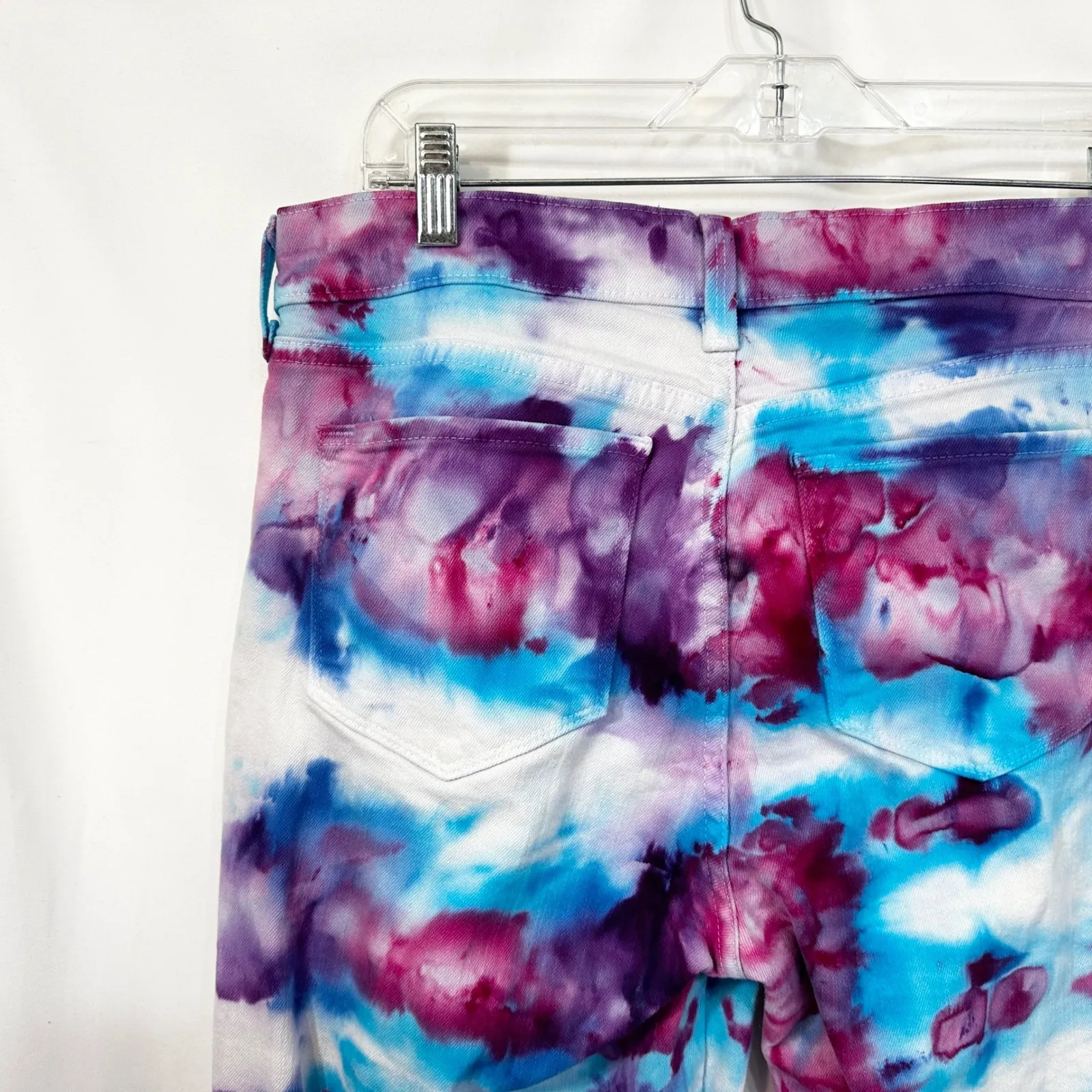 NYDJ Size 12 Capri Jeans Handmade Tie Dye Blue Purple Cropped Mid Rise Boho 659‎ - Image 8