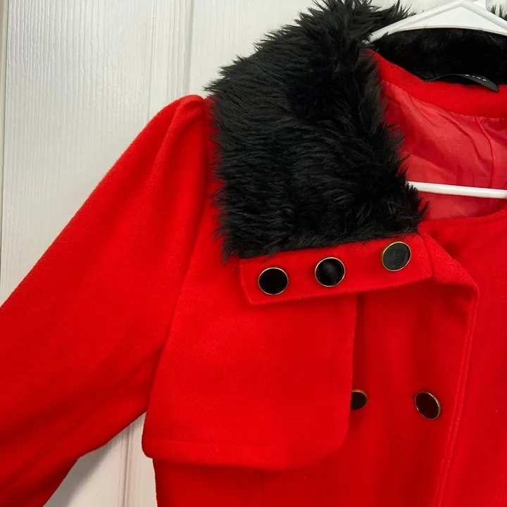 Yiyigiao red cotton faux fur collar peacoat button tiered belted coat XS small - Image 3