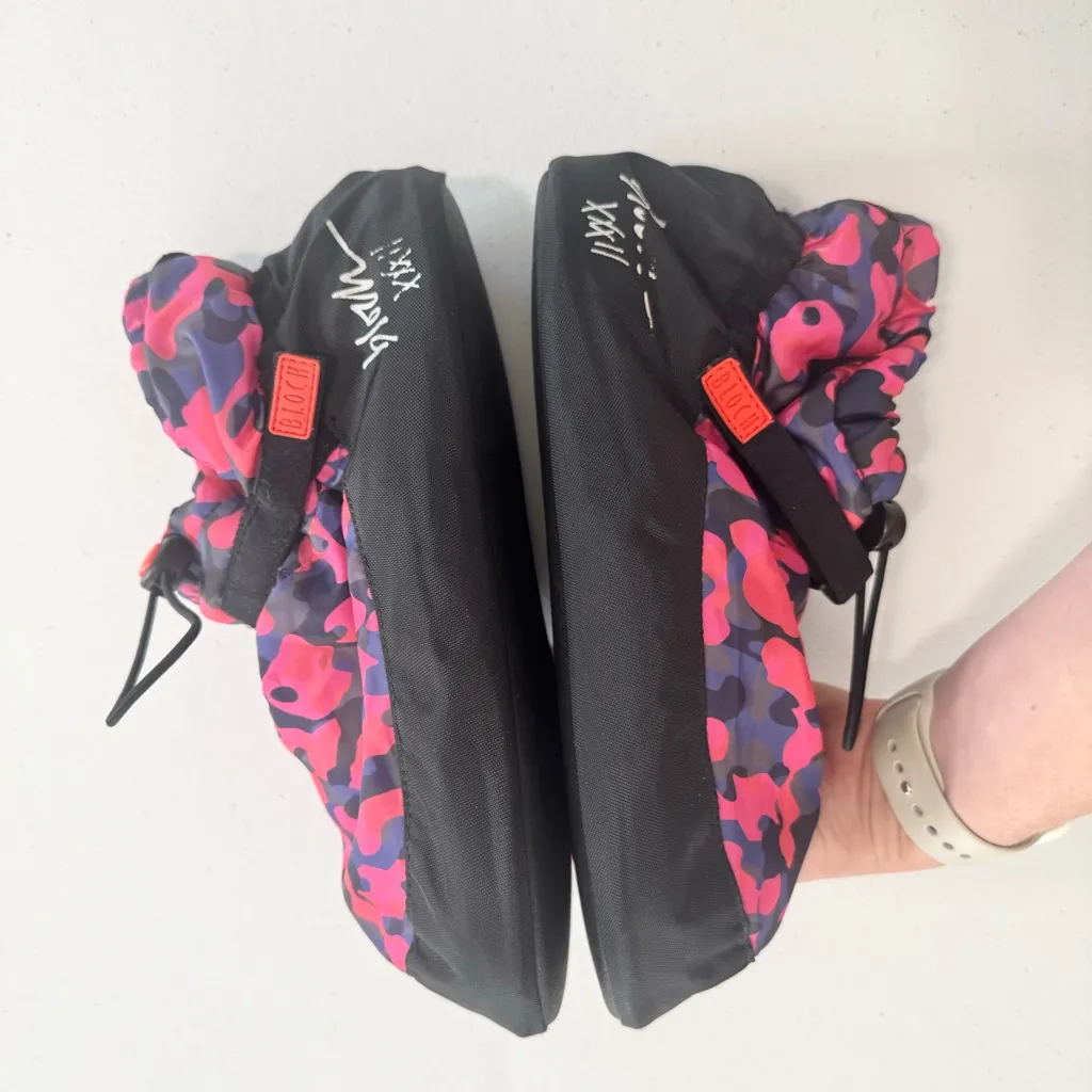 Adult BLOCH CAMO PRINT ANKLE WARM UP BOOTIES - Image 15