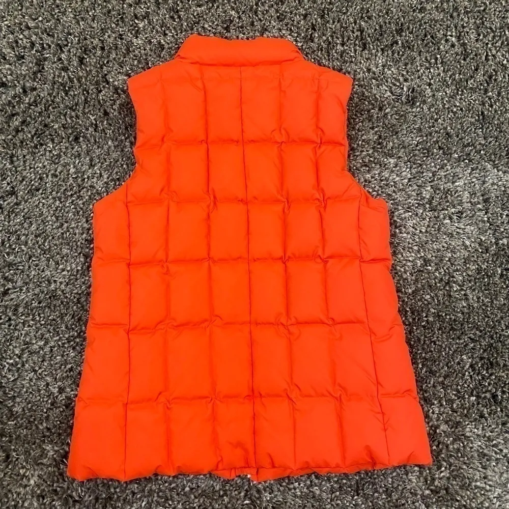 GAP Quilted Puffer Vest in Orange, Size S​​​​ - Image 4