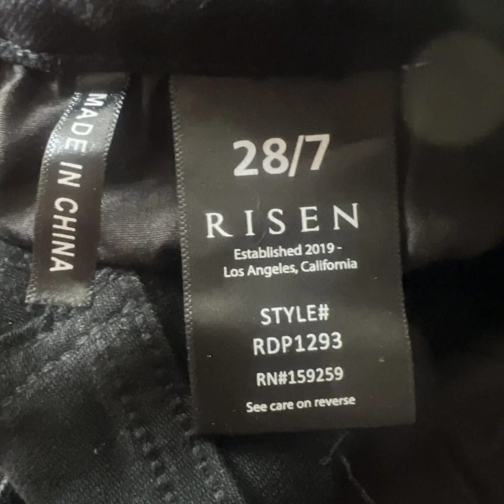 Risen Jeans Womens 28 7 High Rise Vintage Washed Skinny Onyx Trashed Destroyed Black Size undefined - Image 7