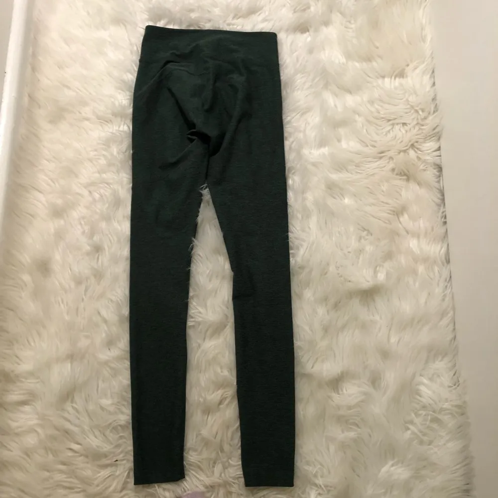 Outdoor Voices 7/8 Warmup Legging Hunter Green - Image 9