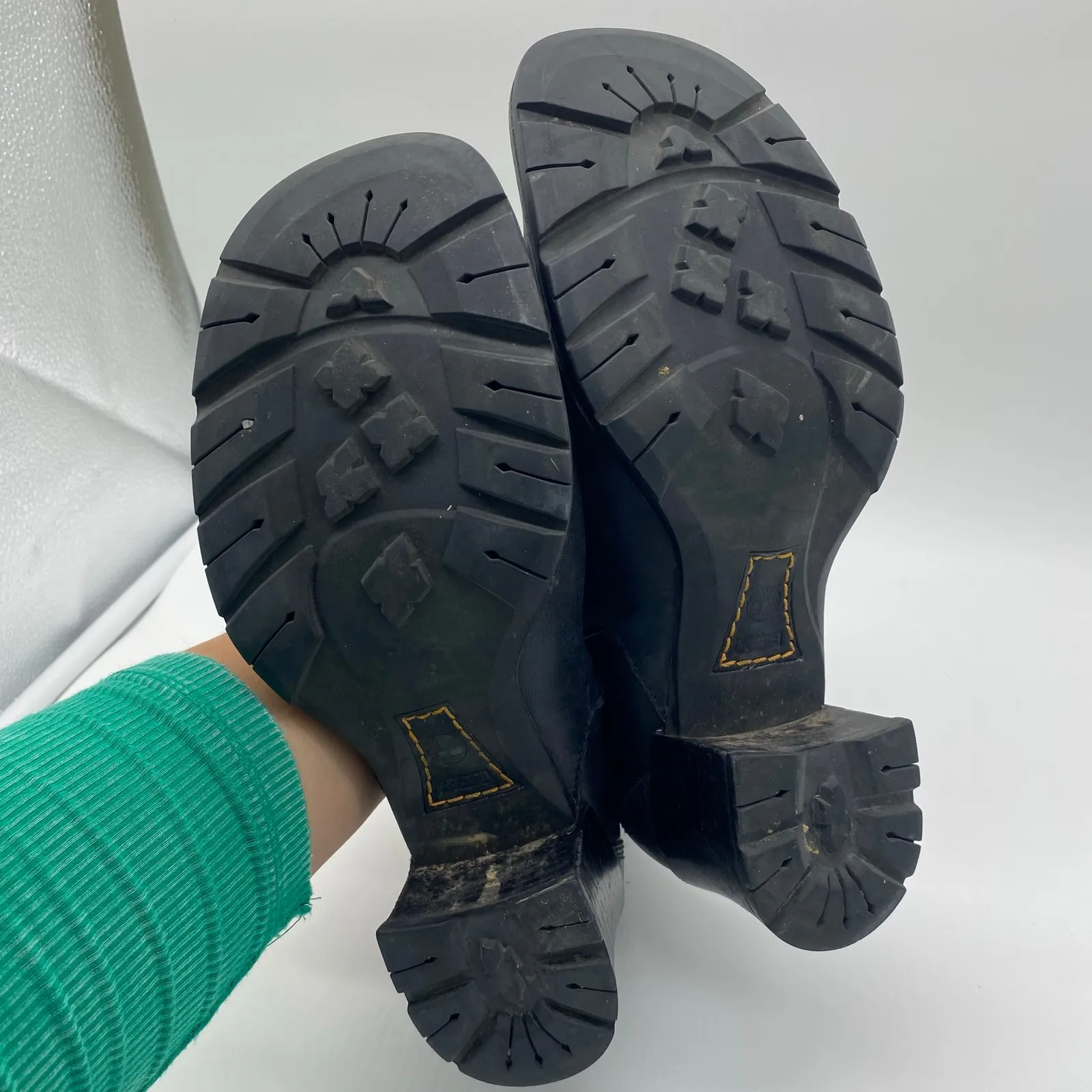 Timberland Alyse Black Leather Block Heel Ankle Boots Moto Y2K Women's size 7 - Image 8