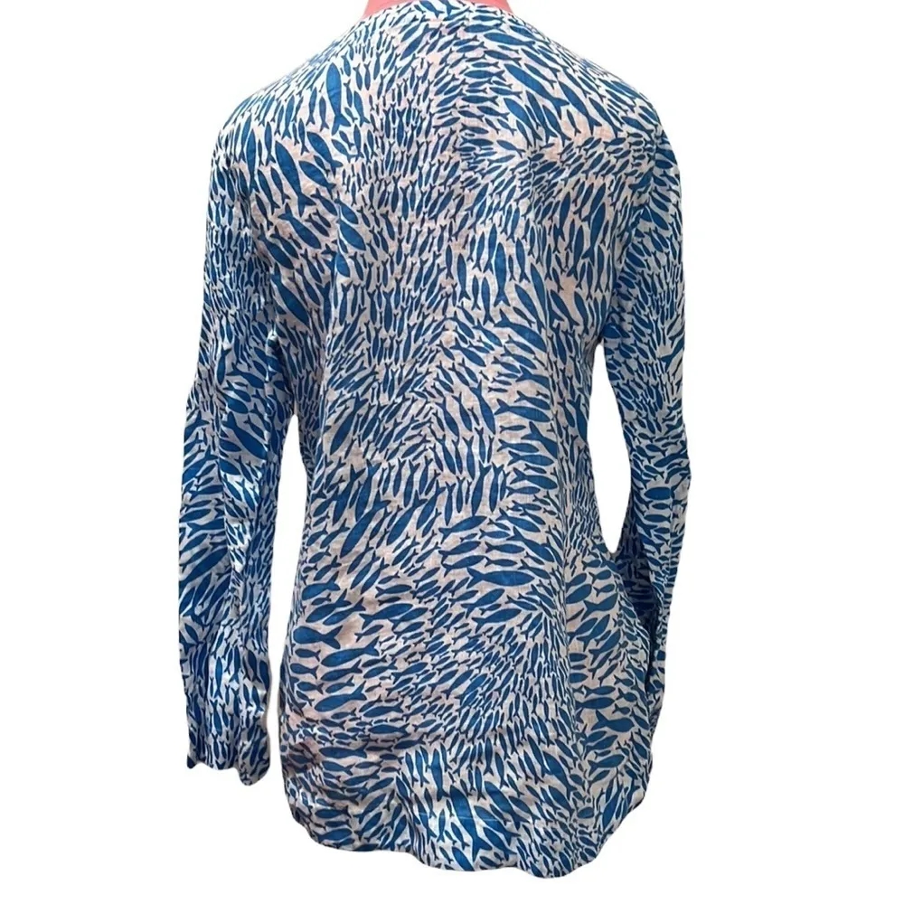 ISLAND COMPANY BEACH BLUE & WHITE WHALE COVERUP size small - Image 12