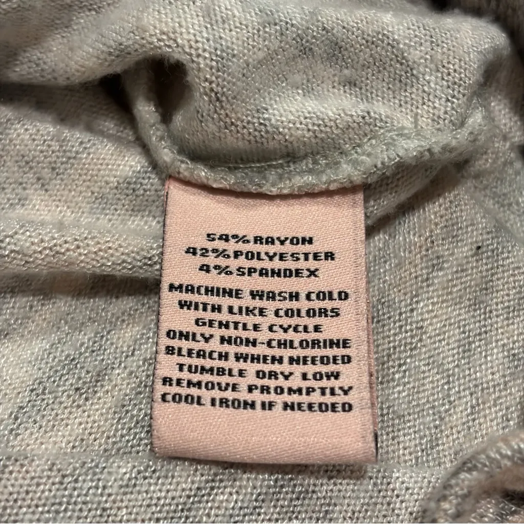 Juicy Couture Women’s Heathered Gray Long Sleeve Sweater Top Size Large - Image 7