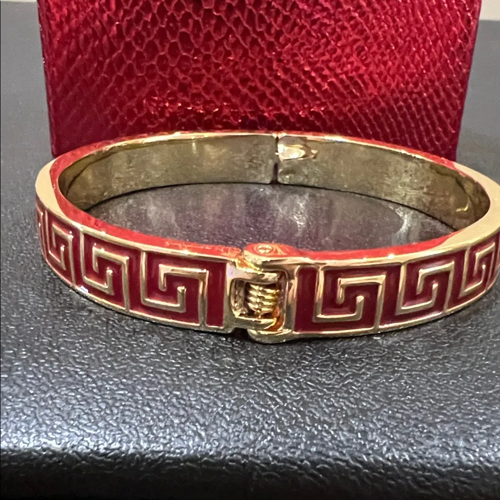 House of Harlow 1960 | Greek Motif Bangle Bracelet Red - Image 8