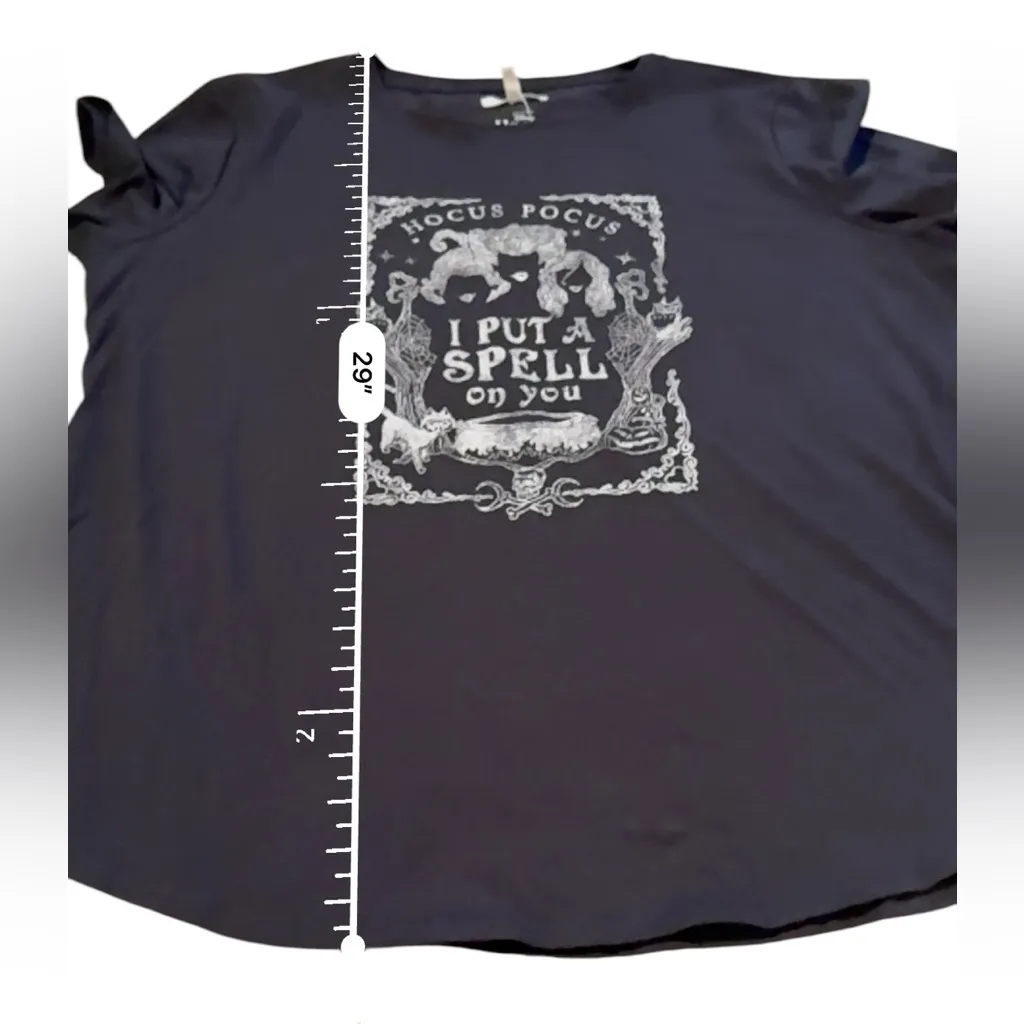 Maurices Hocus Pocus "I Put A‎ Spell On You" Gray & White Shirt Sz XL NEW - Image 9