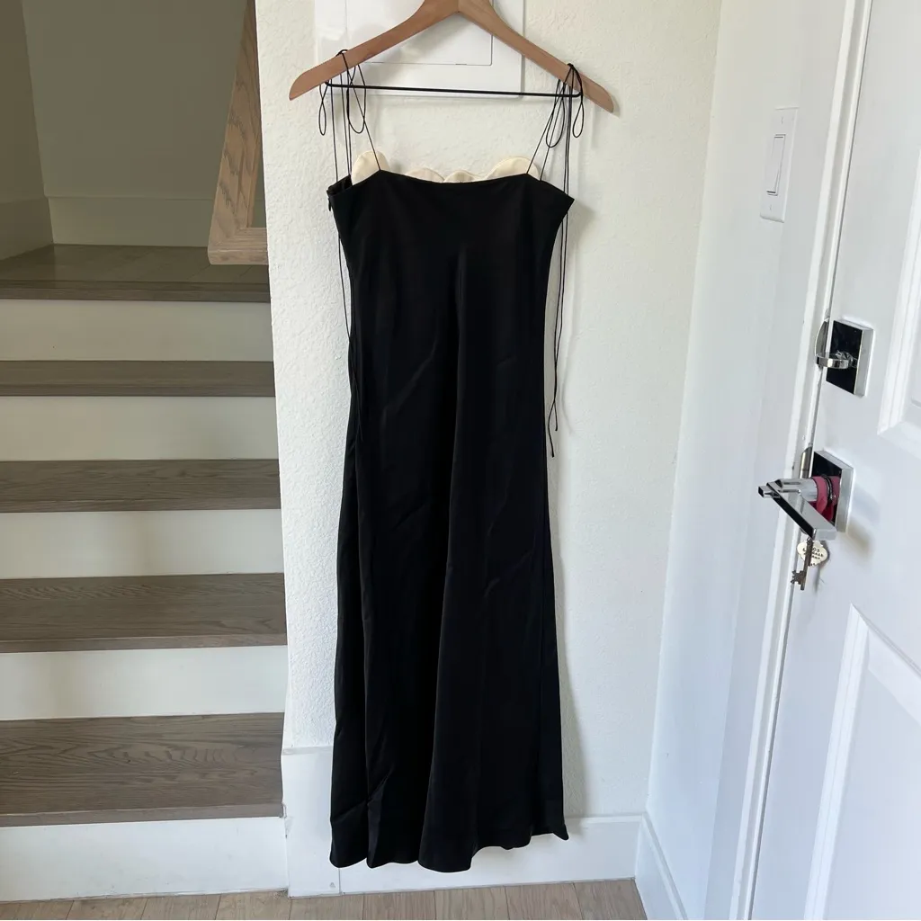 NWT Anna October Amur Tulip Midi Dress in Black and Cream - Image 3
