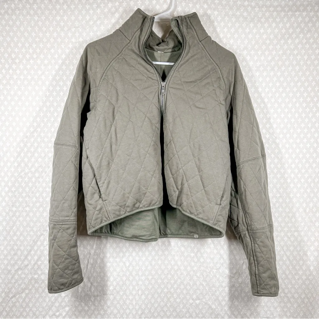 Lululemon Olive Green Quilted Calm‎ Jacket - Image 2