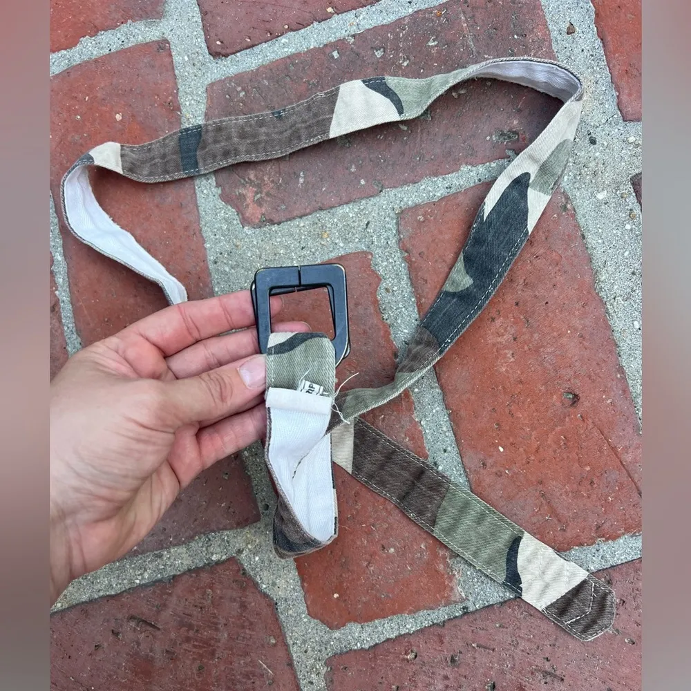 Thin Zara Medium camouflage green cotton belt - Image 2