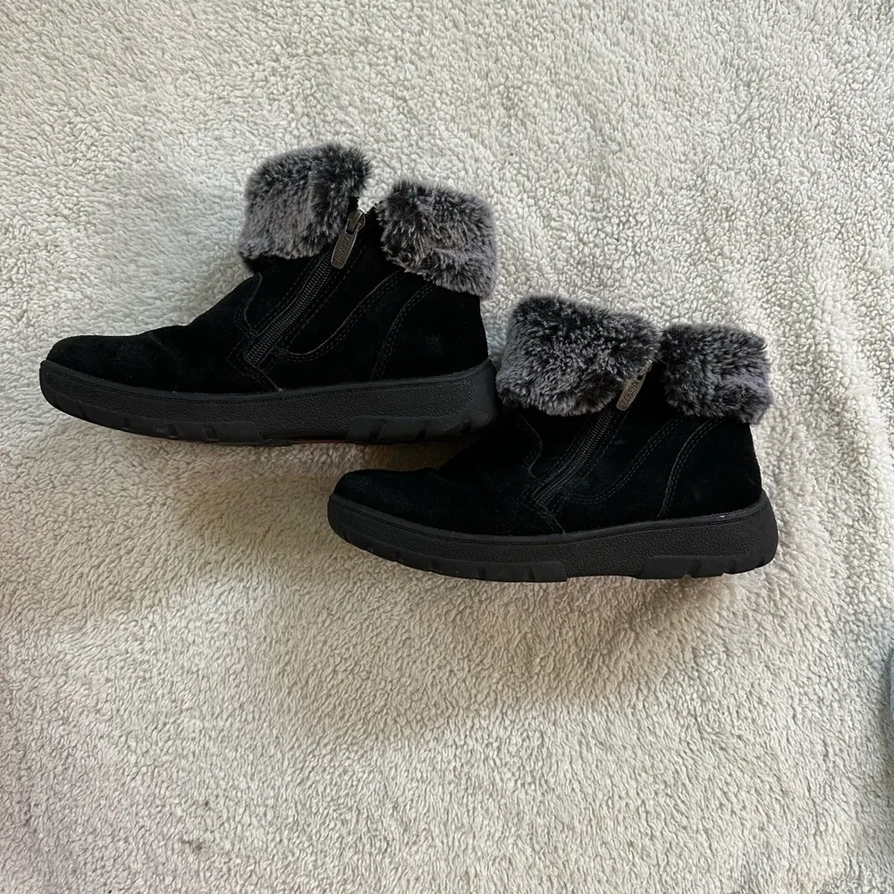 Women’s Black Ankle Boots Size 7 - Image 2