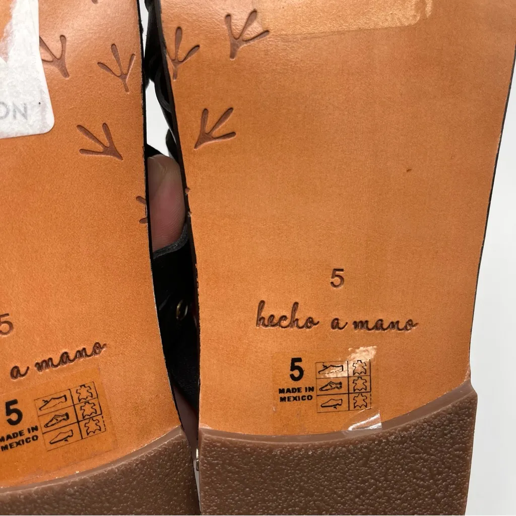 NWOB Beek Crossbill Slingback Strappy Flat Sandal black leather size 5 women - Image 7