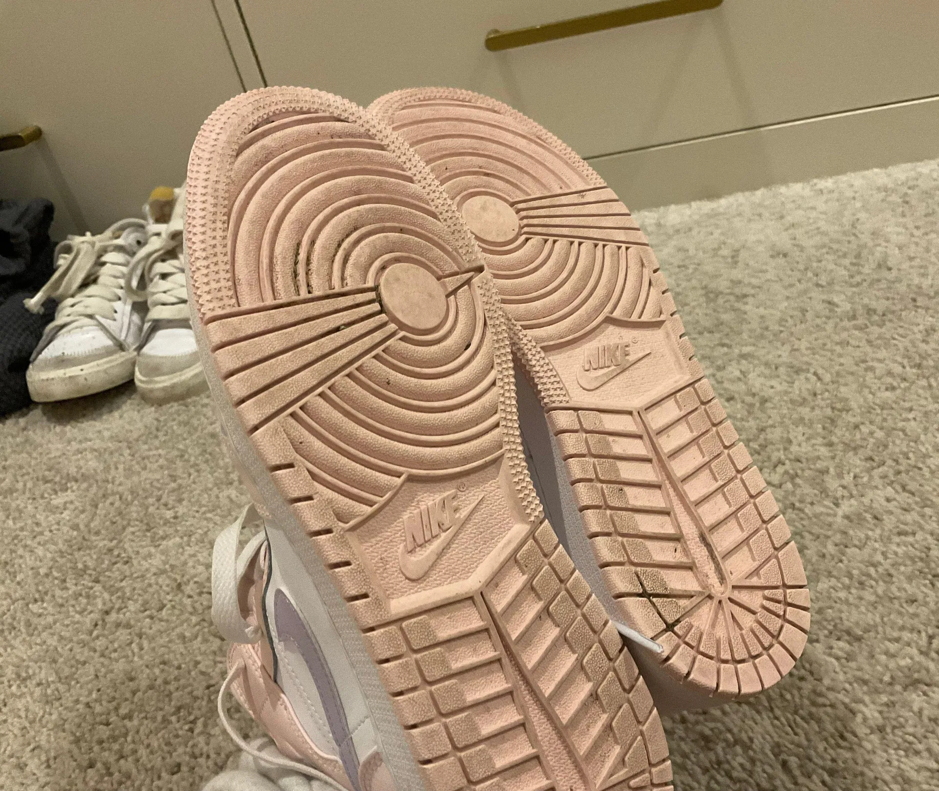 Air Jordans - Image 7