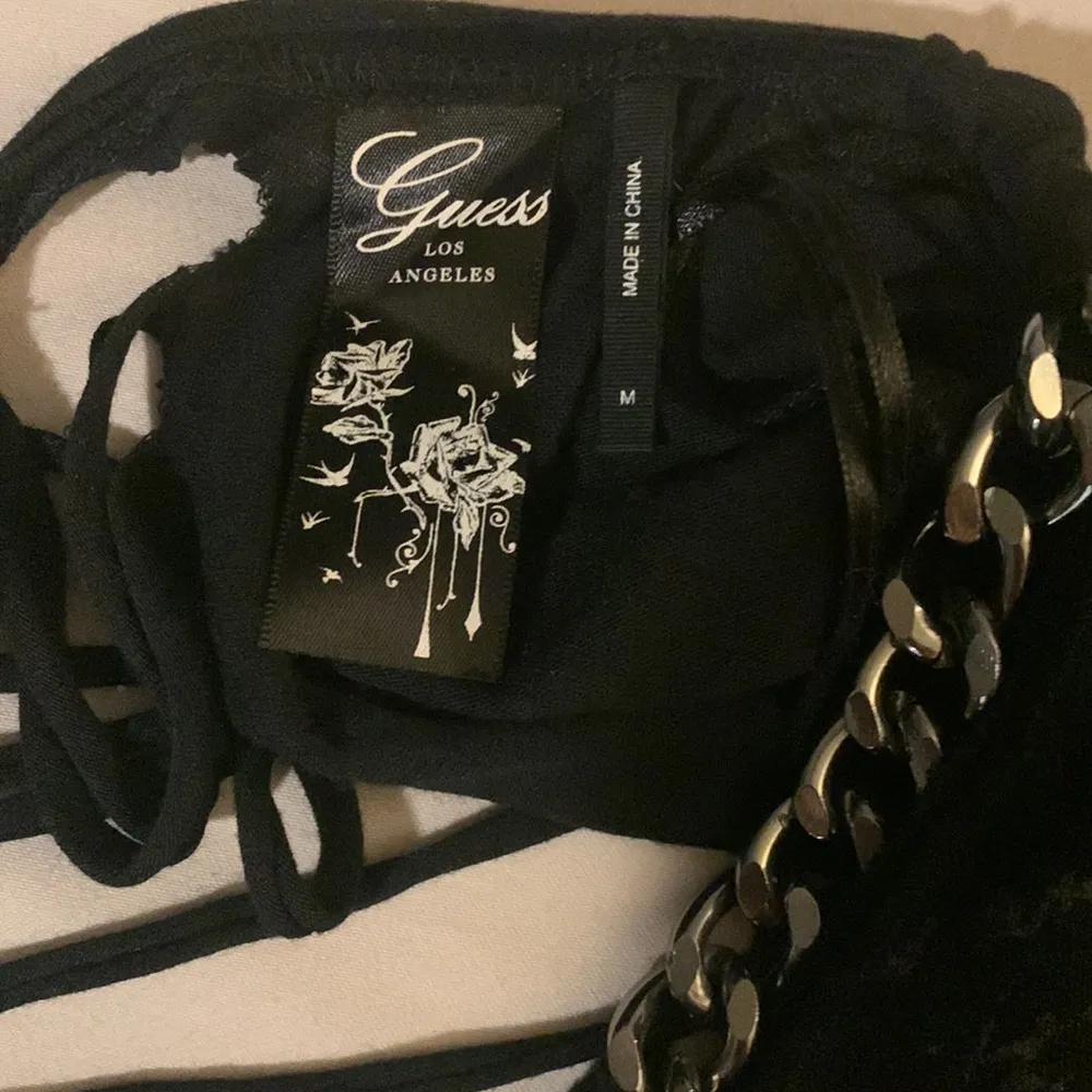 Guess Chain Cutout Top - Image 8