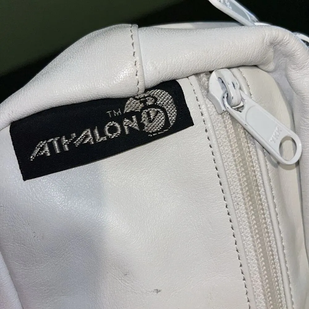 Vintage hip bag unisex leather Fanny pack • waist bag • adjustable strap • vacay - Image 7