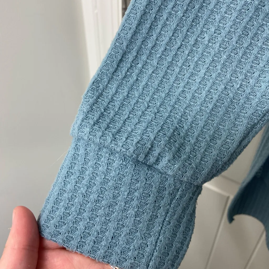 Zenana Outfitters light blue green waffle‎ print soft textured long sleeve shirt - Image 2