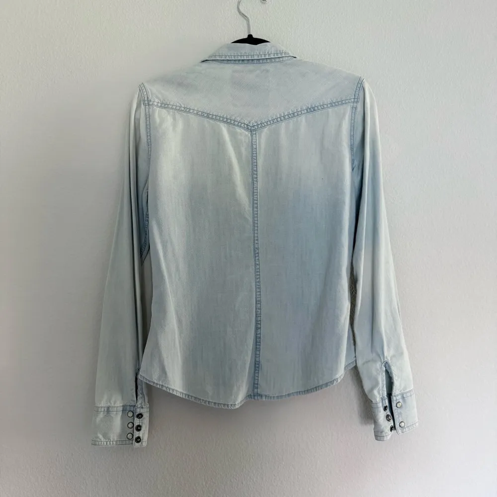 American Eagle Light Blue Denim Button Down Shirt - Image 4