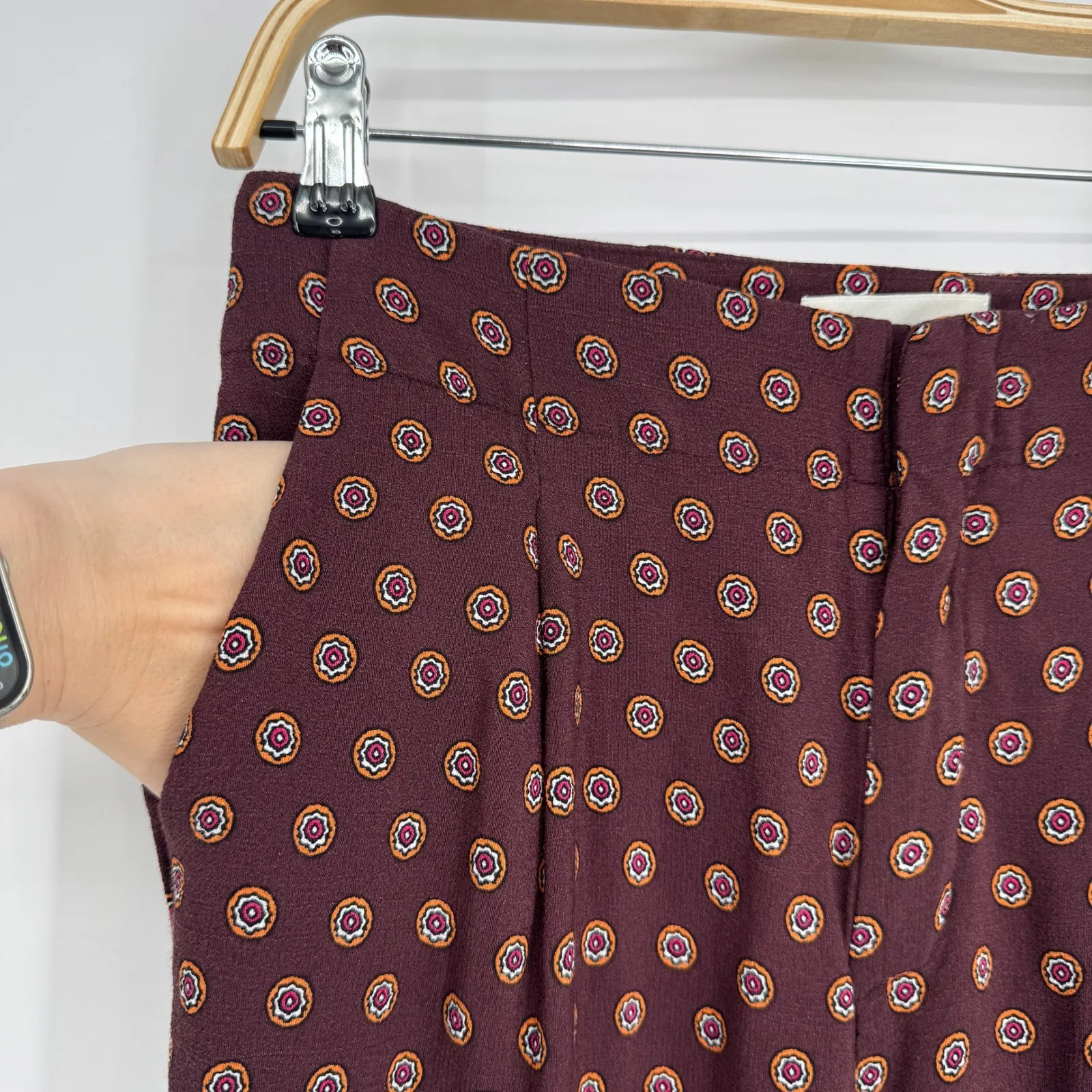 Anthropologie Wide Leg Pants Size 4 Maroon Print Boho Flowy Casual Artsy - Image 5