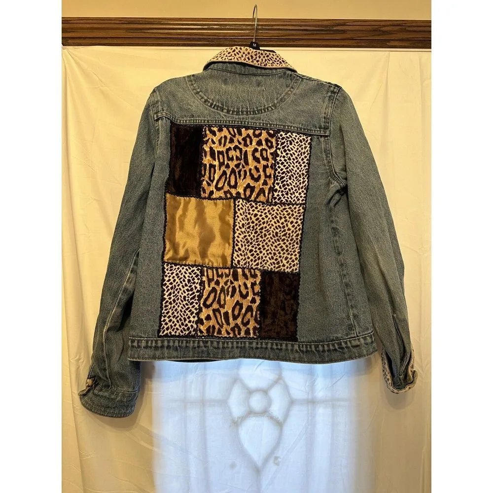 Vintage 90s Grunge Animal Print Indie Casual Oversized Denim Jean Jacket Size 10 - Image 4