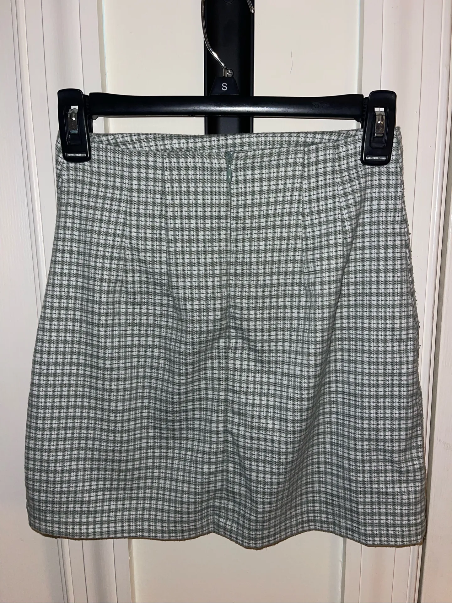 Green plaid skirt  - Image 2