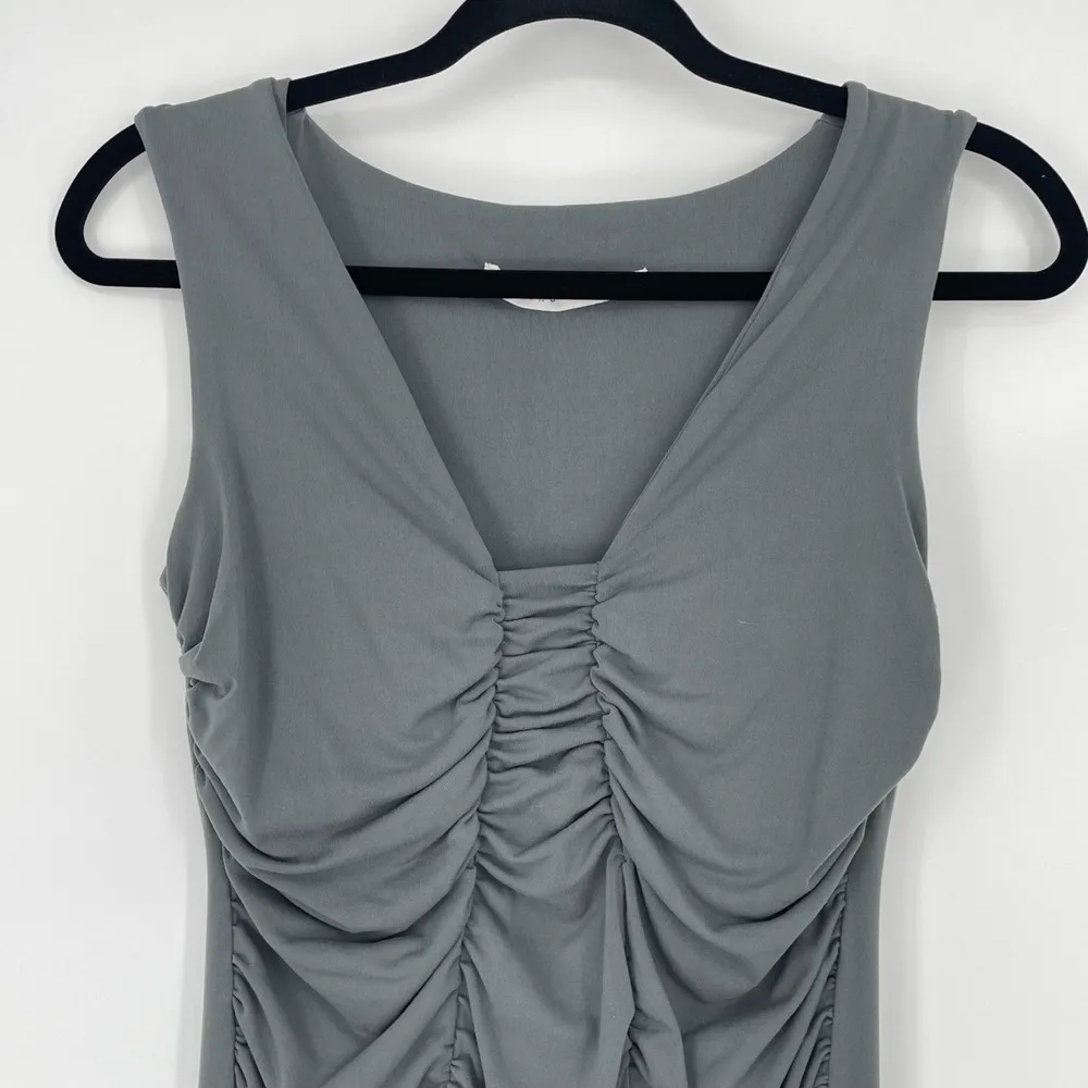 Susana Monaco Slate Grey Sleeveless Quiet Luxury Ruched Knee Length Dress Medium - Image 3