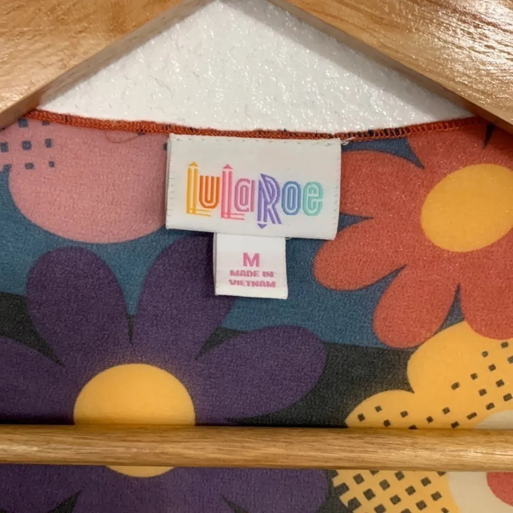 Lularoe Bright Multi Color 70s Floral Print Shirly Kimono Size M - Image 3