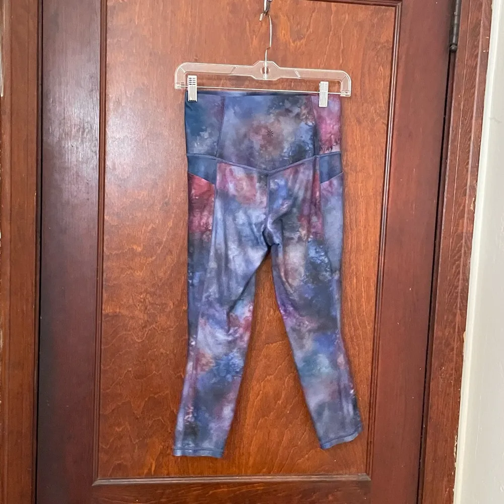 Athleta Salutation Stash Pocket II Supernova Capris Size S - Image 3