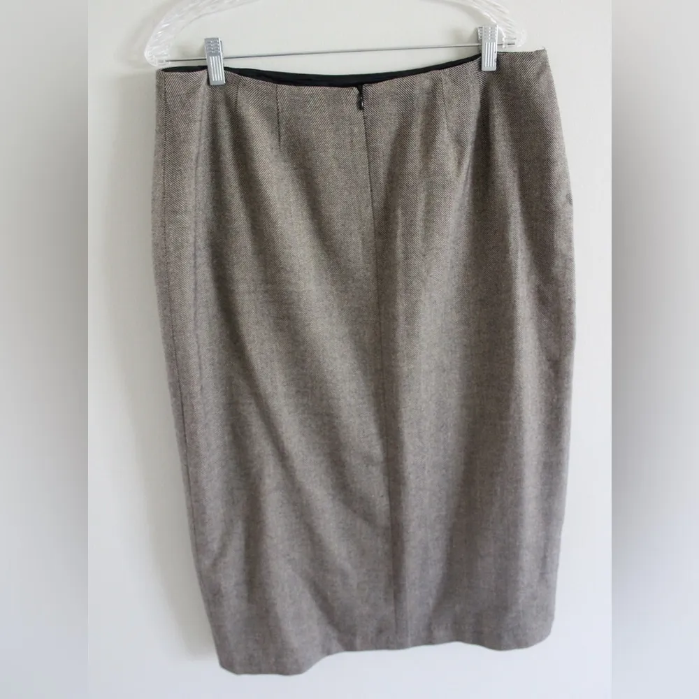 Doncaster Grey Suit Set - Skirt, Jacket, Pants - Image 15
