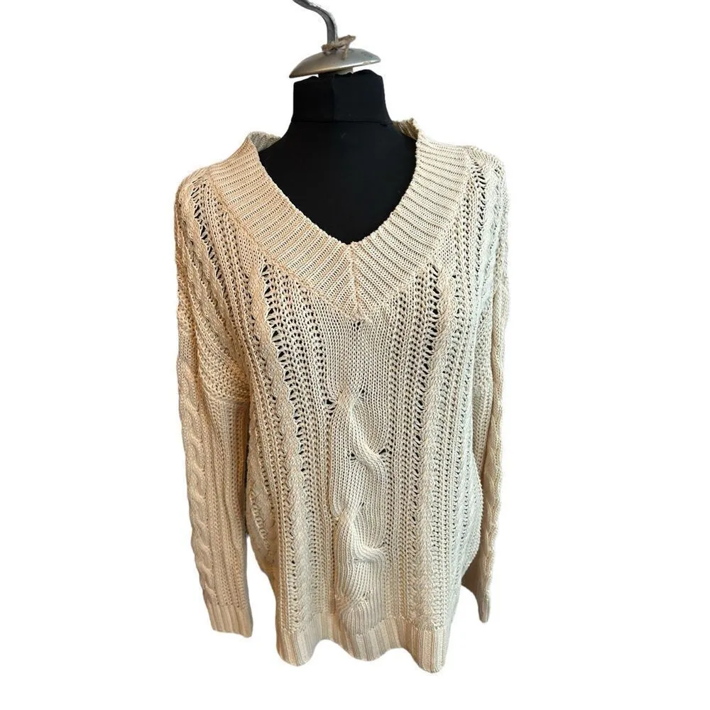 Active USA cable knitted creme colored sweater long size medium - Image 2