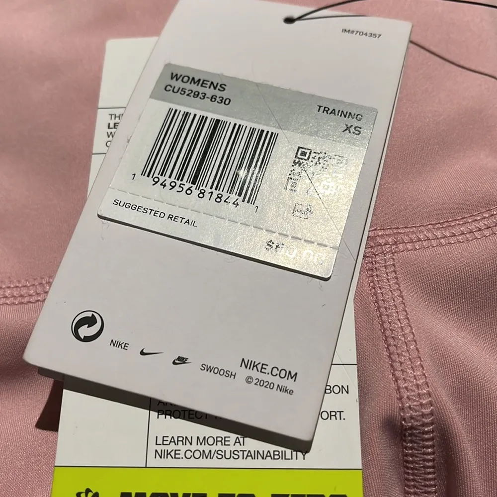 NWT NIKE Yoga Women's High-waisted 7/8 Leggings In Pink XS - Image 3