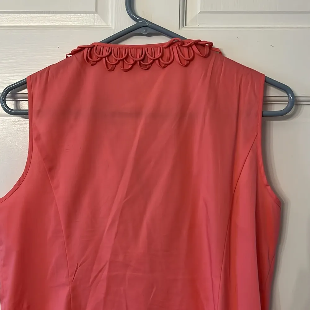 Talbots Super Cute Button Down Sleeveless Top - Image 6