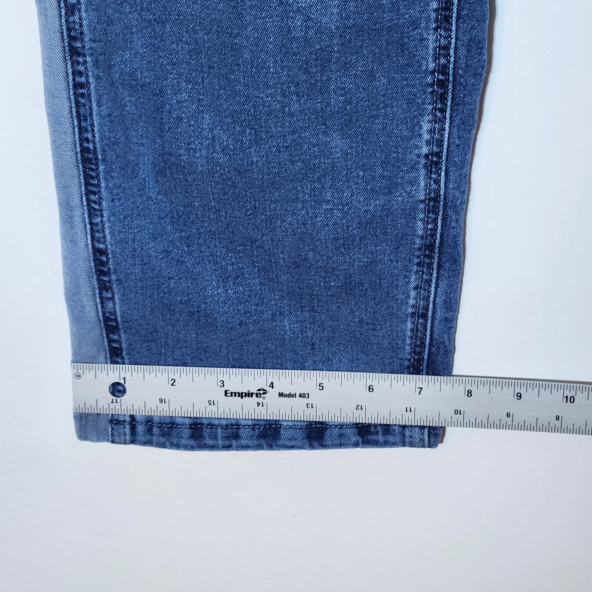 Simply Vera Vera Wang Mid-Rise Straight Leg Jeans Size 8 - Image 7