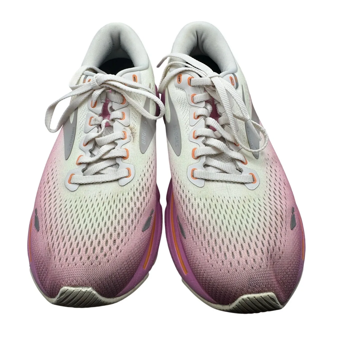 Brook's Women's Ghost 15 Size 9 B - Image 3