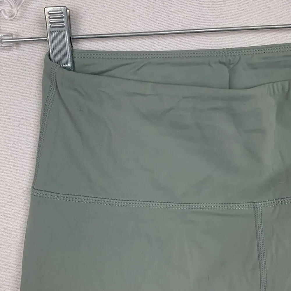 Varley womens medium biker shorts yoga sage light green high waist - Image 5