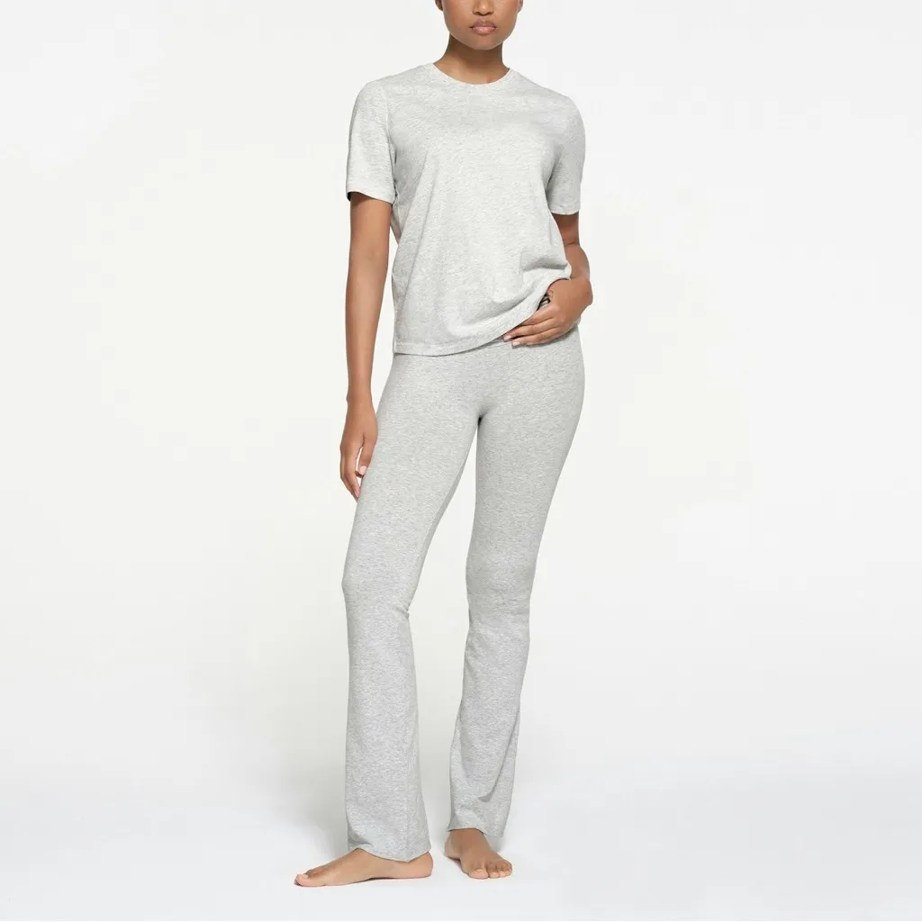 SKIMS Relaxed Tee – Light Heather Grey | Size Small - Image 5