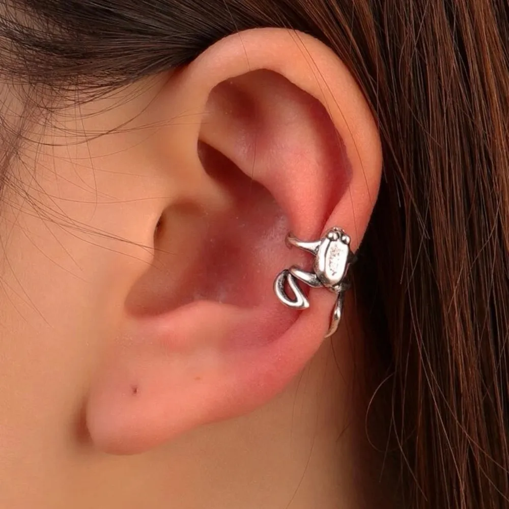 Frog ear cuff Gray - Image 2
