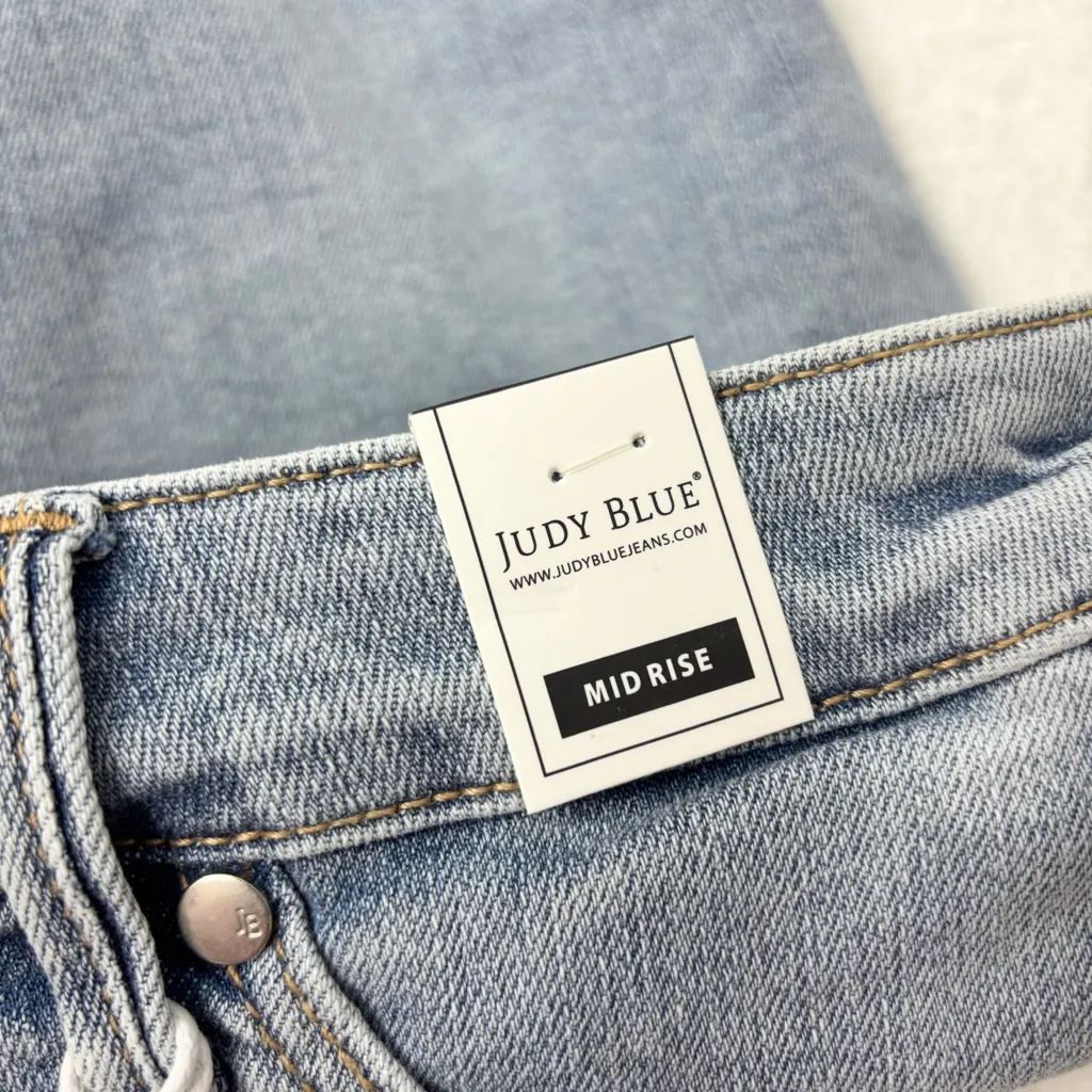 Judy Blue Mid Rise Frayed Hem Jean Shorts Light Blue Style#JB150331 LT  size XL - Image 7