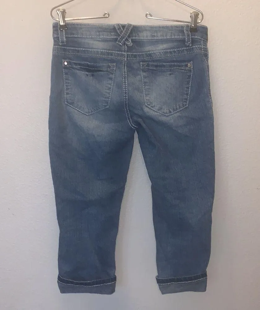 No Boundaries No Boudaries blue with white patches capri jeans - Image 6