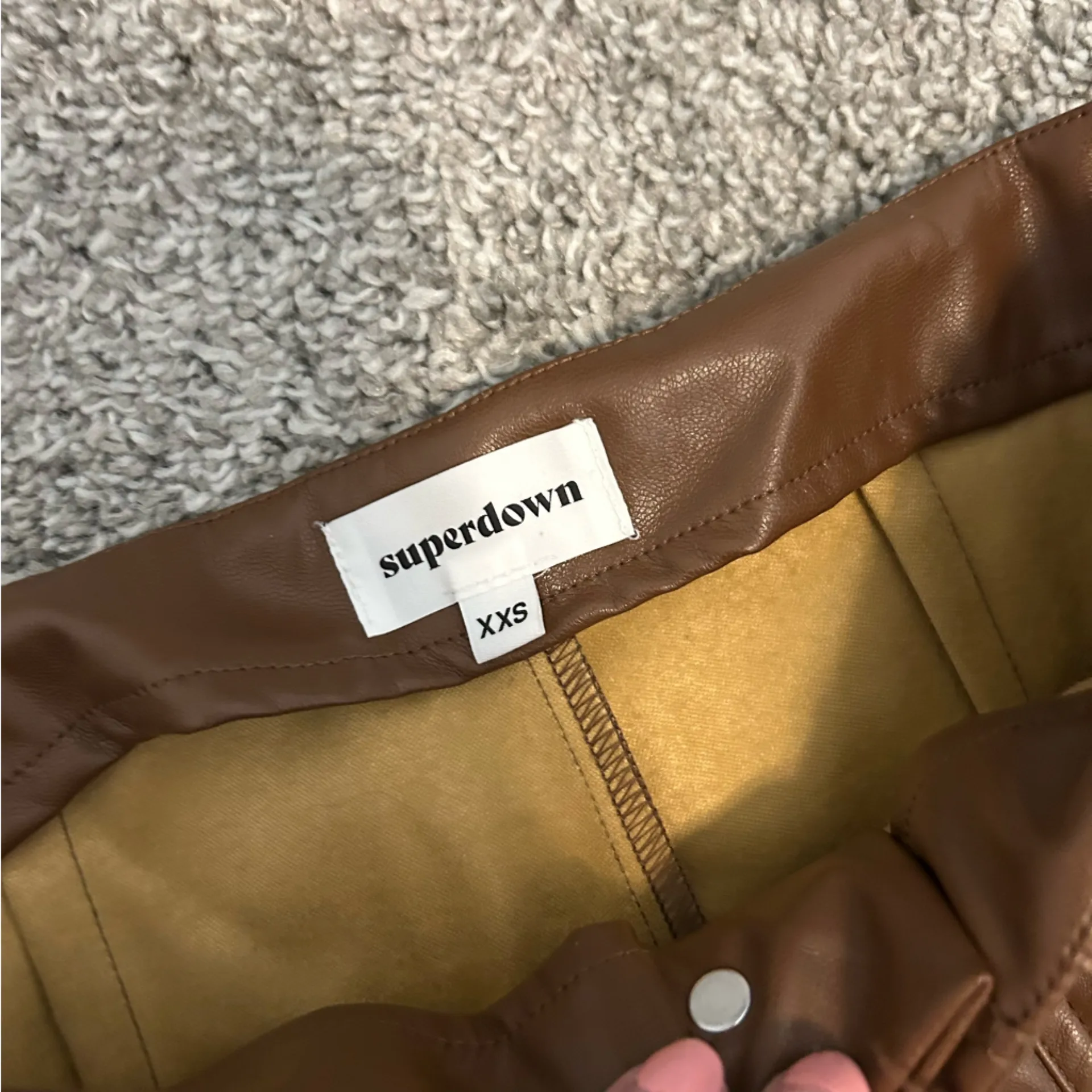 Superdown Revolve Vegan Leather Pants XXS - Image 6