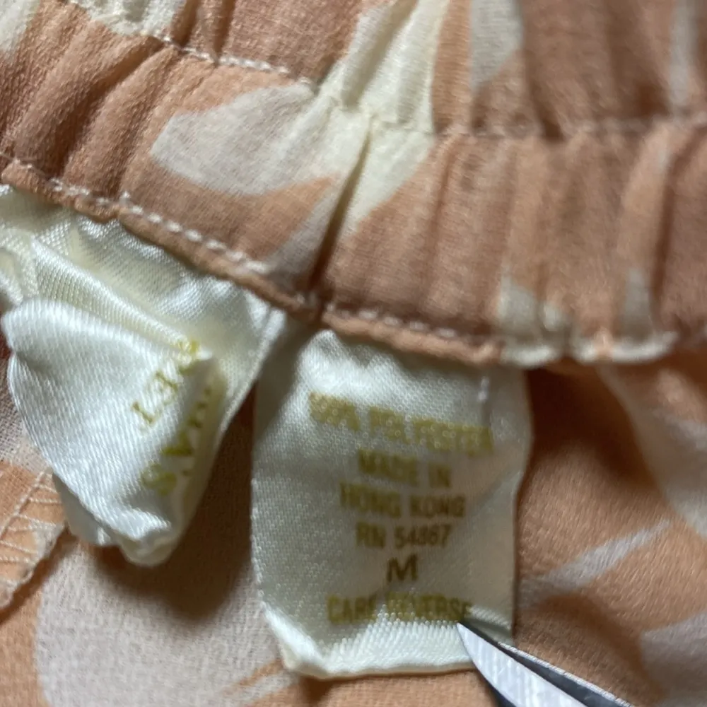 Gold Label Victoria Secret 2 Piece Semi-Sheer Floral Pajama Set - Image 10