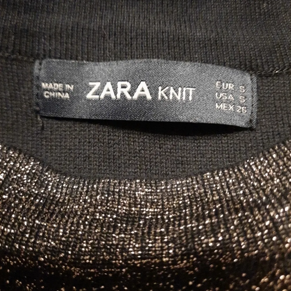 Zara Knit Long Sleeve Cropped Top Small - Image 3