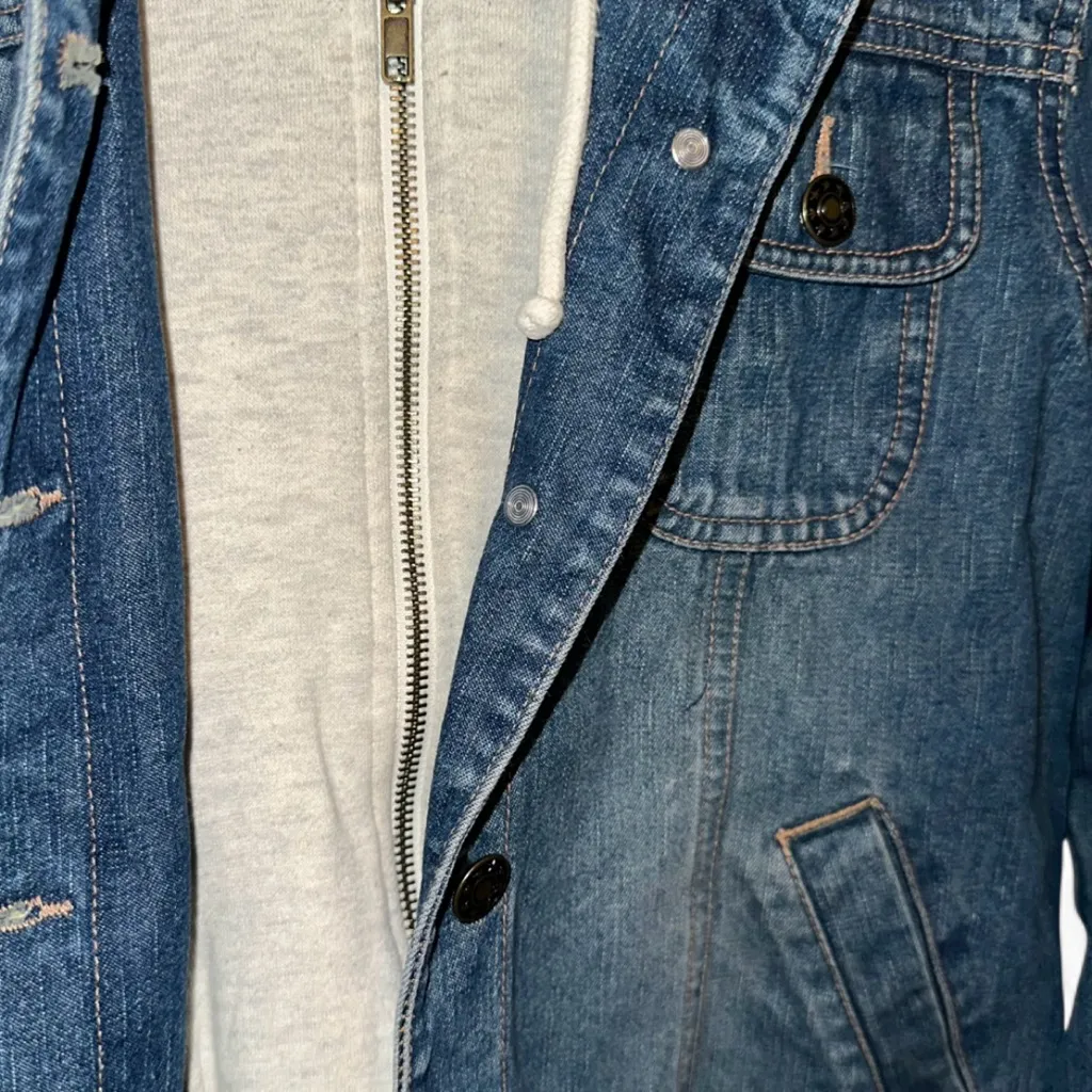 Denim Blue Jean Jacket with Gray Hoodie & Zipper, Button Closure LG. P2P18” L20” - Image 3