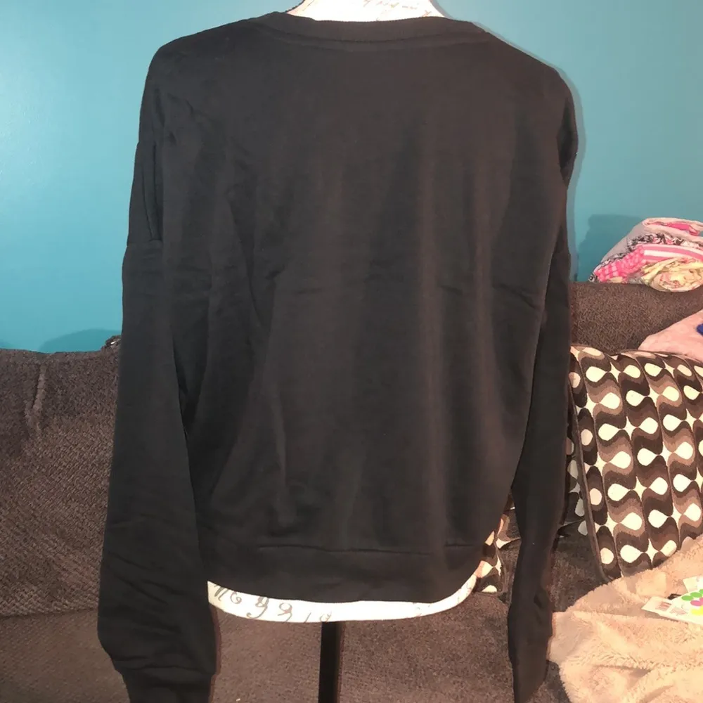 NWT NASA Sweatshirt, Large Black - Image 3