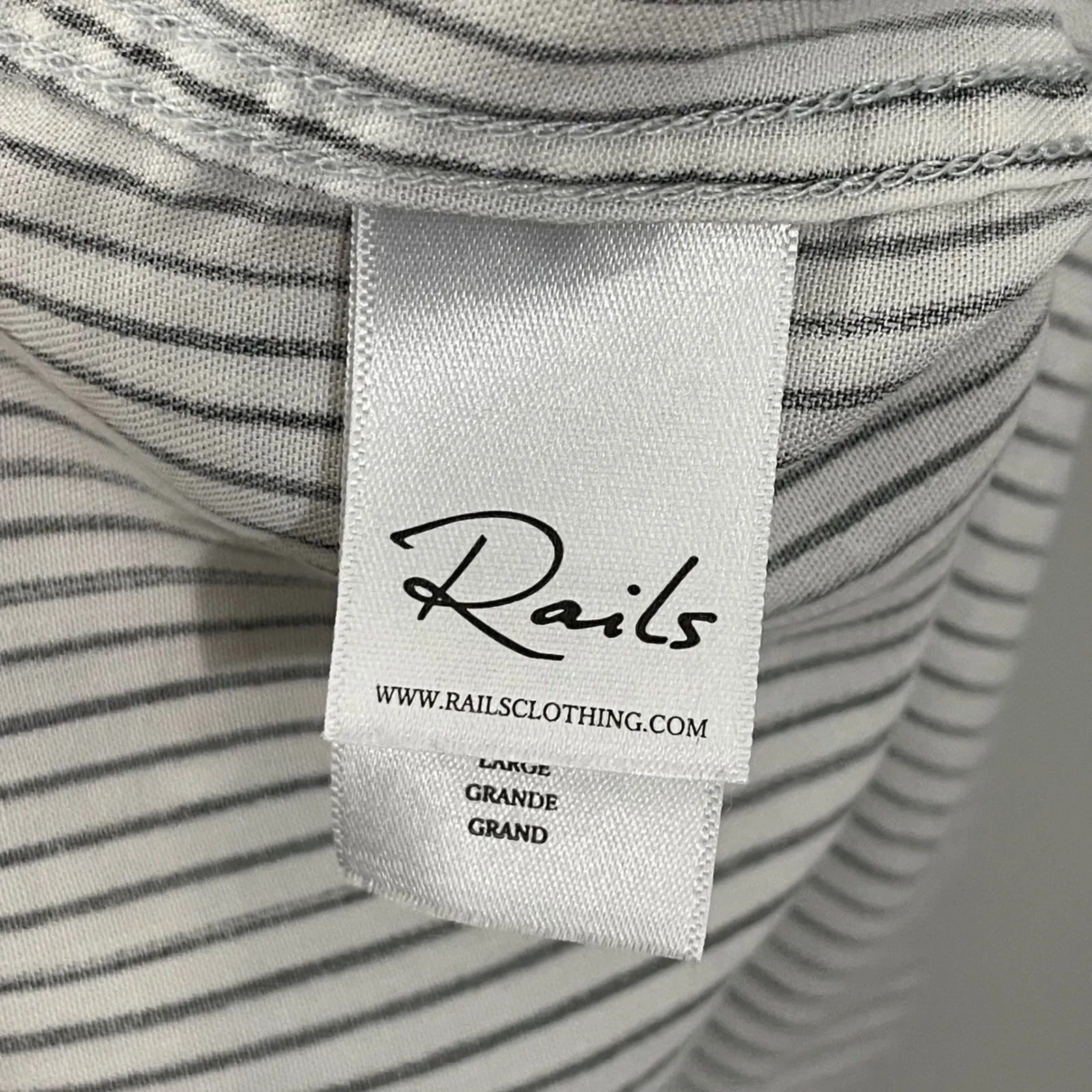 Rails Eliza Pinstripe Snap Front Long‎ Sleeve Lyocell Shirt Top Womens Large - Image 5