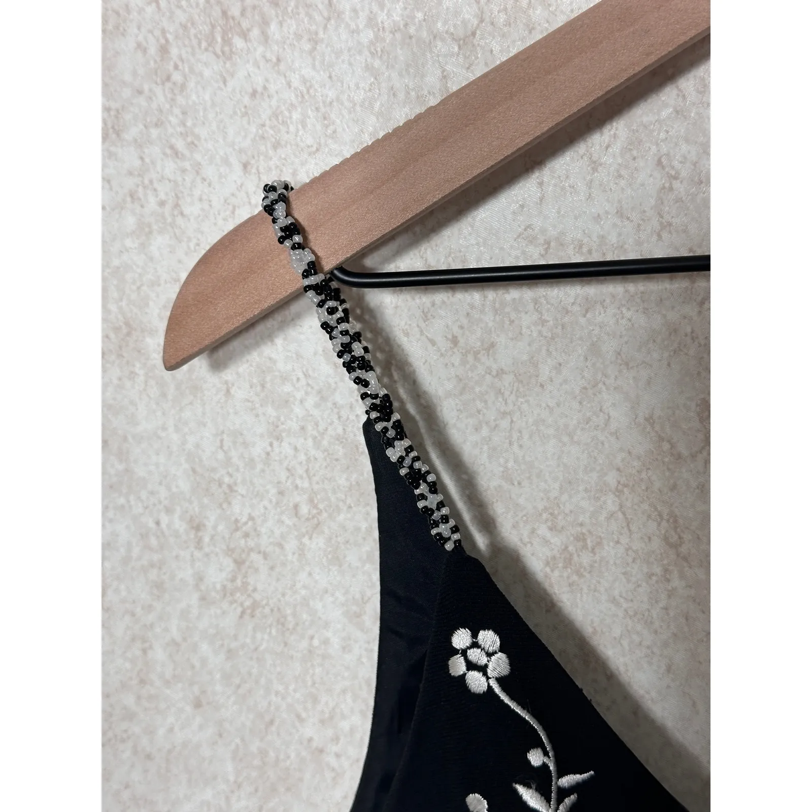 Maggy London‎ Black Floral Embroidered Beaded Strap Dress Size 10 Cocktail Party - Image 2