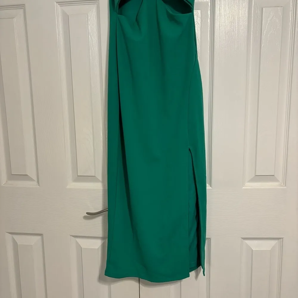 Lulus Green Cutout Midi Dress NWOT - Image 5