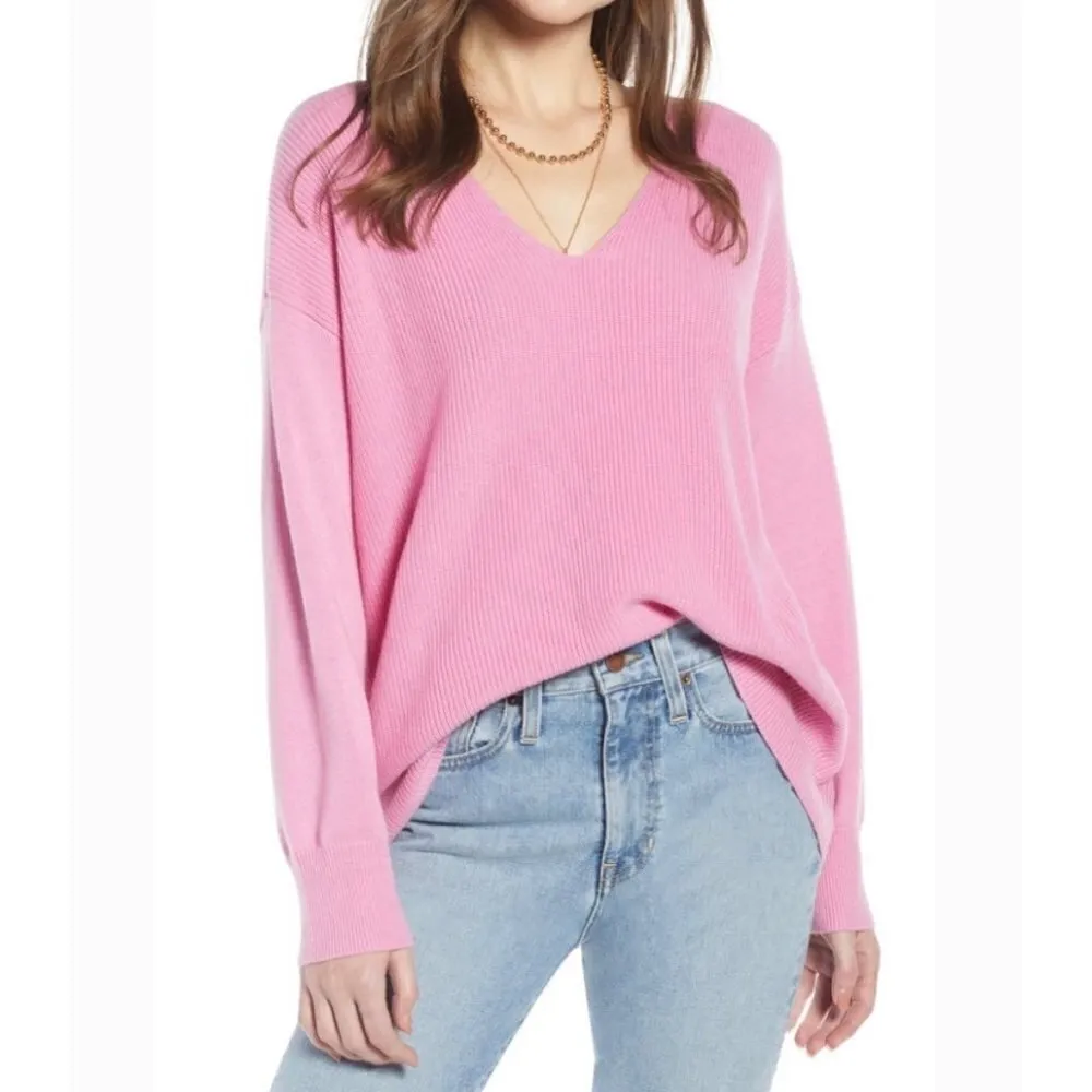 Something Navy Wool Rib Knit V-Neck Oversized Slouchy Sweater in Pink Size Large - Image 9